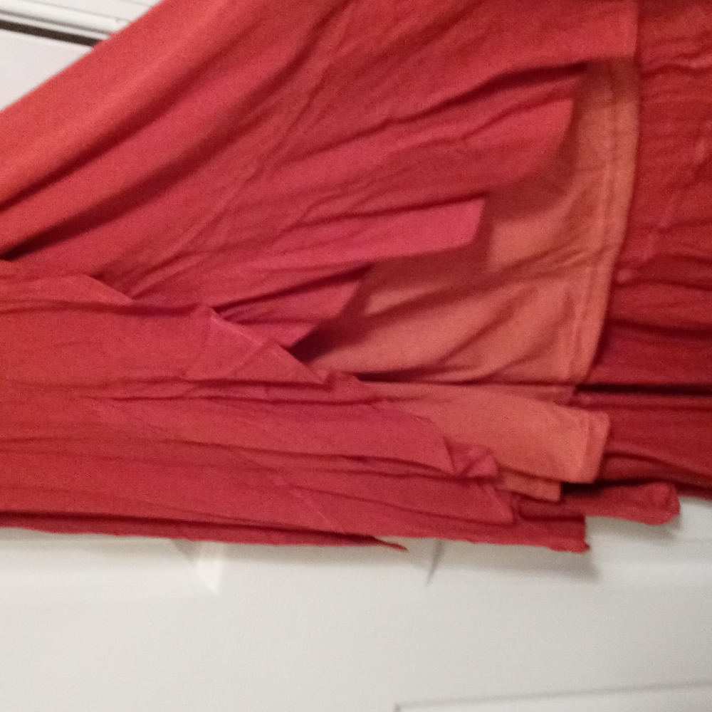 Dress - Picture 3 of 4